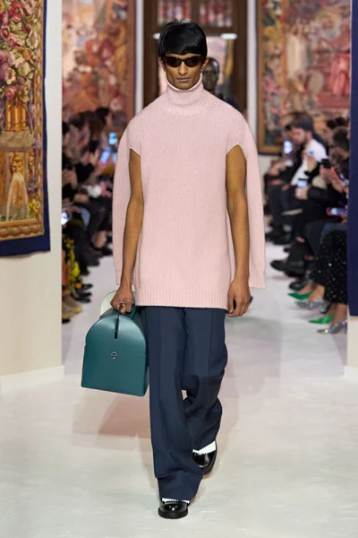 Look 31